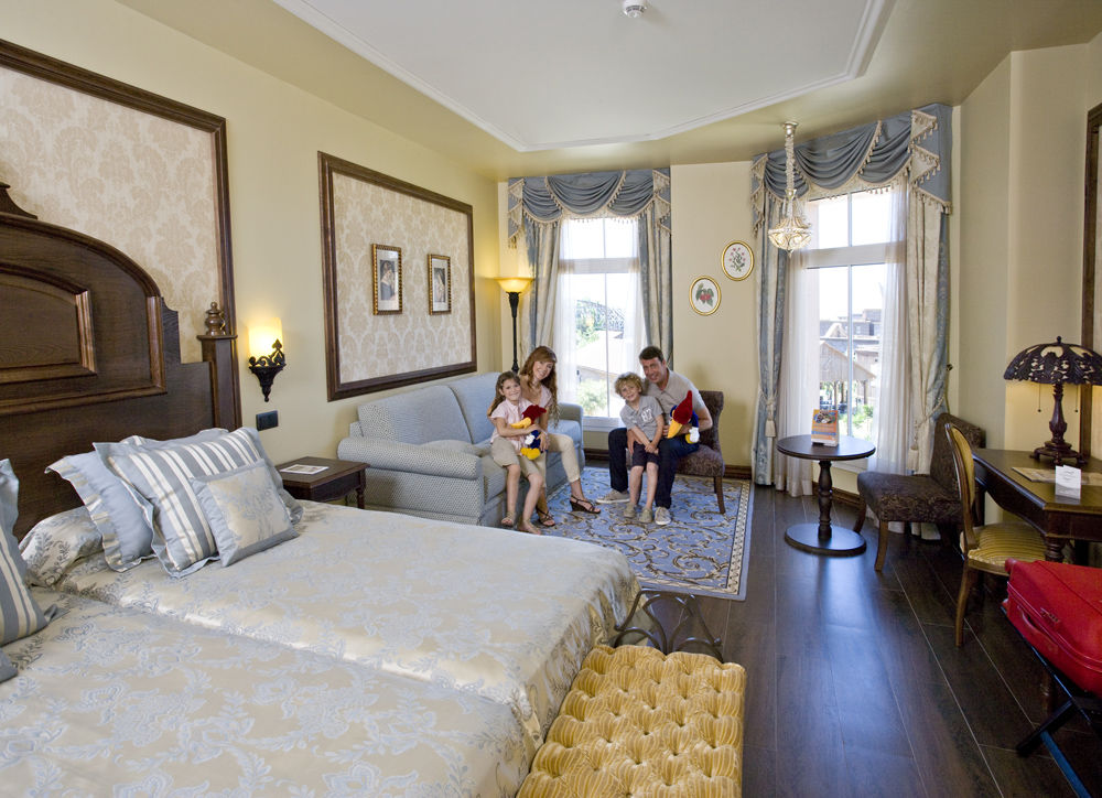 Portaventura Hotel Lucy'S Mansion - Includes Unlimited Access & Express Wristband To Portaventura Park & Ferrari Land Salou Buitenkant foto