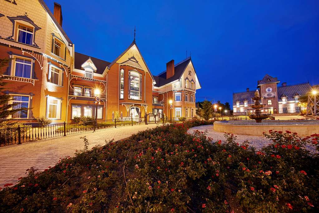 Portaventura Hotel Lucy'S Mansion - Includes Unlimited Access & Express Wristband To Portaventura Park & Ferrari Land Salou Buitenkant foto