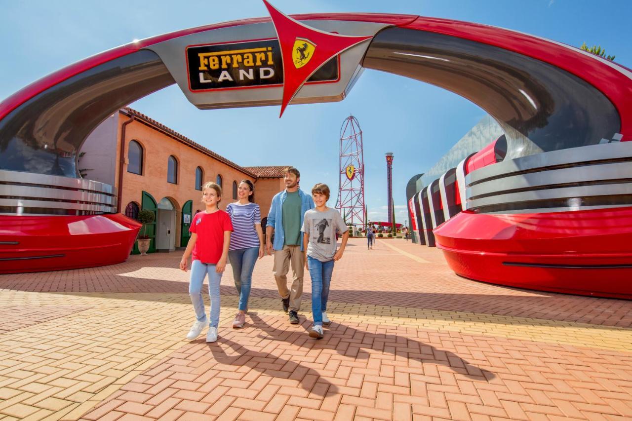 Portaventura Hotel Lucy'S Mansion - Includes Unlimited Access & Express Wristband To Portaventura Park & Ferrari Land Salou Buitenkant foto
